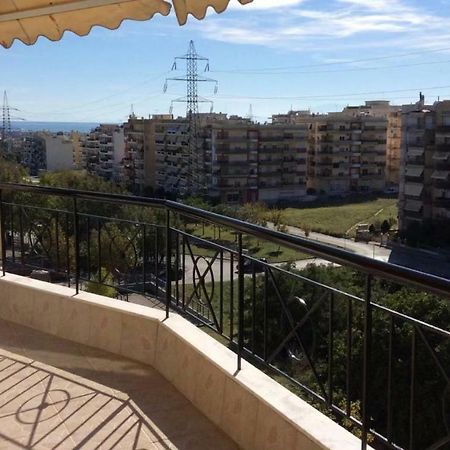 Third Floor Lux Apartment With Nice View Thessaloniki Exterior photo